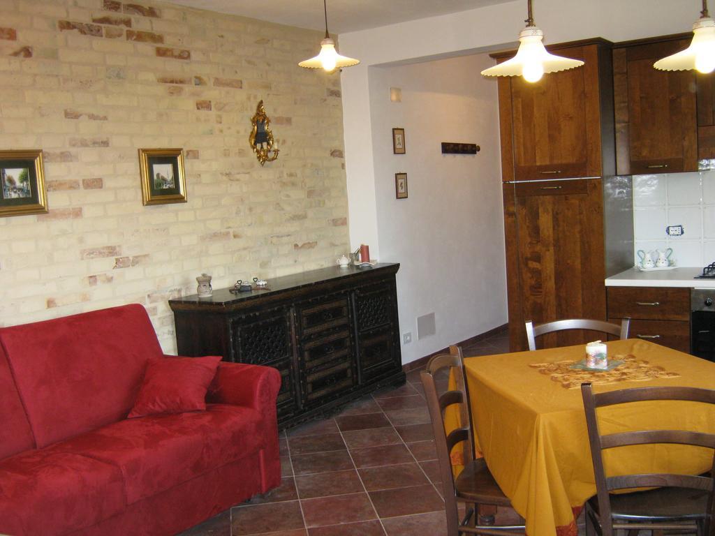 Bb Fonterrante Apartment Monterubbiano Bilik gambar